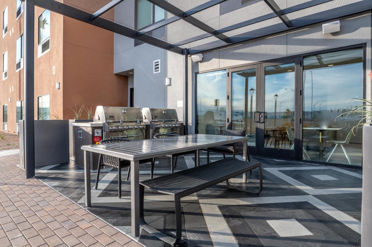 Towneplace Suites By Marriott Las Vegas North I-15 Zewnętrze zdjęcie